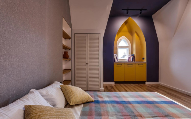 LEOGRAND apartment on Kniazia Romana 6