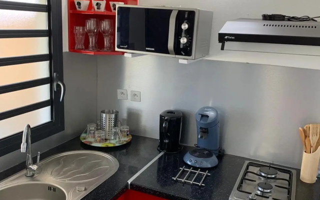 MALAKA F1 TOUT CONFORT Le Moule avec Piscine