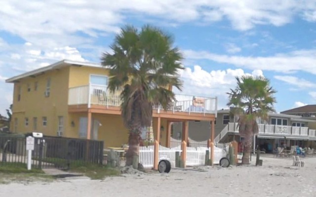 Redington Beach Vacations by TechTravel