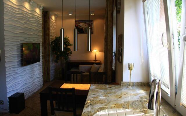 Old Muranow Apartment by WarsawResidence Group