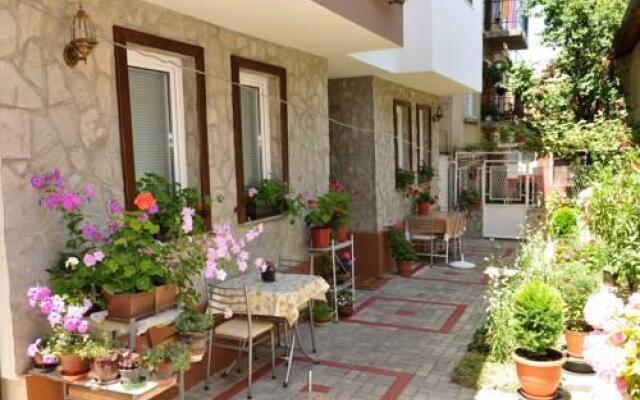 Chanovi Apartments in Ohrid, Macedonia from 53$, photos, reviews - zenhotels.com