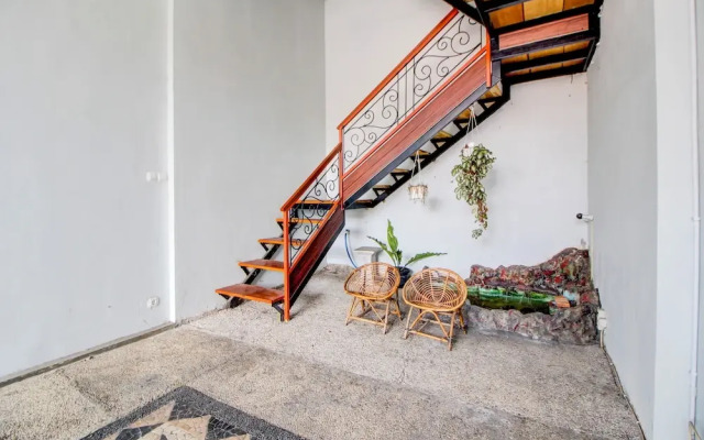 OYO 94364 Dalinah Homestay