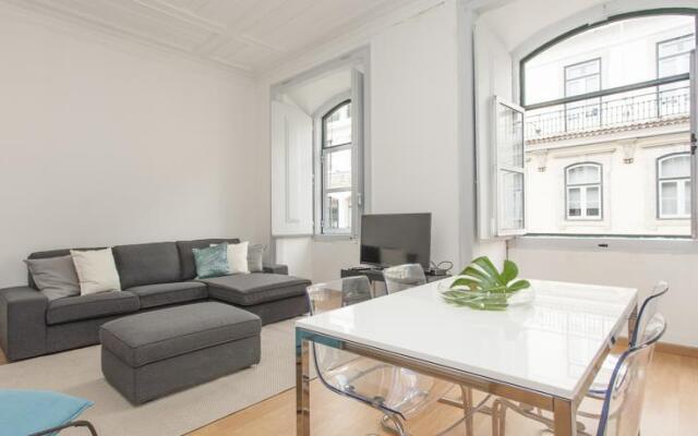 Chiado Home