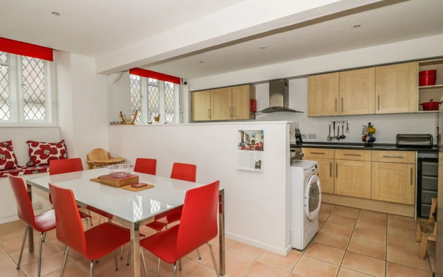 The Old School House