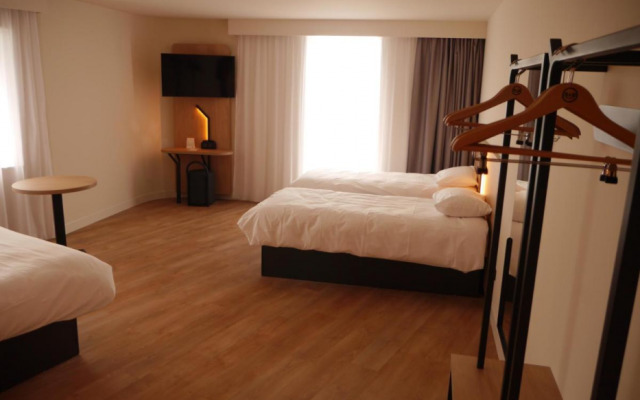 B&B HOTEL Lille Lillenium Eurasanté