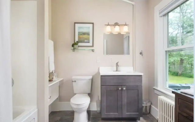 TuckAway Suites at East Branch
