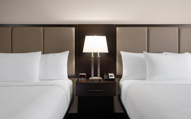 Ramada by Wyndham Saskatoon