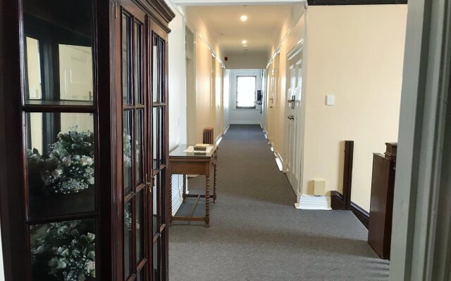 Grand View Hotel