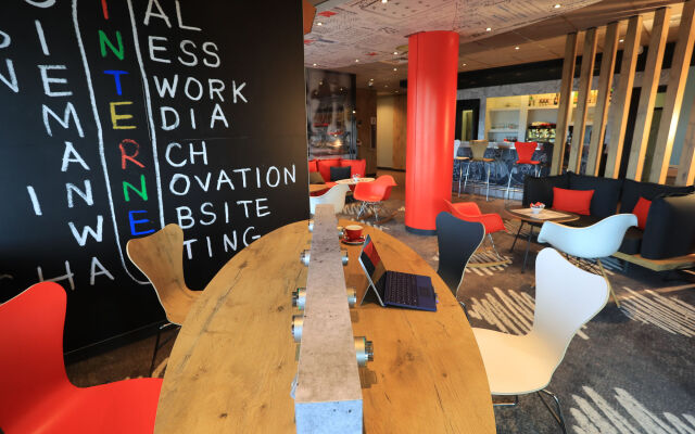 Ibis Aurillac