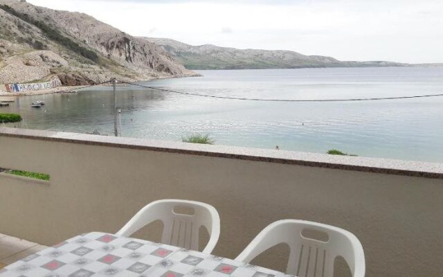 Apartments Metajna X