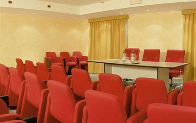 Vip's Motel Luxury Accommodation & Spa