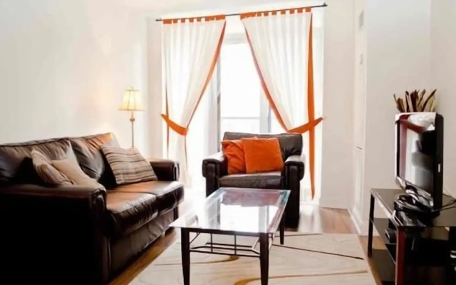 WhiteHall Suites - Mississauga