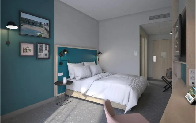Hampton By Hilton Tours Centre