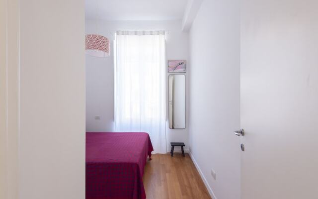 Auditorium Luxury Three Bedroom Apartment