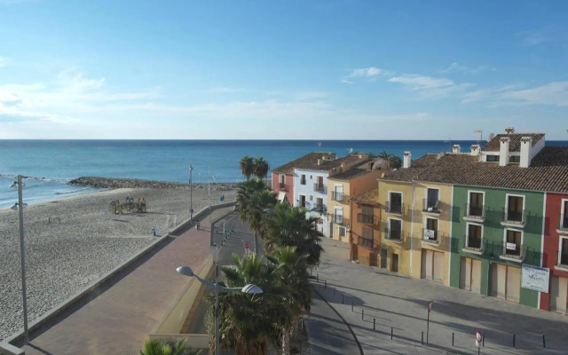 AR3B, Arsenal Barry, en primera línea