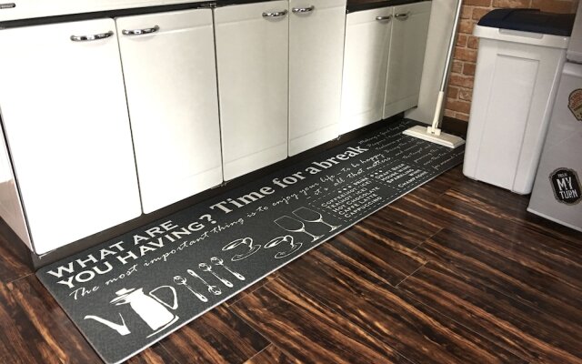 KY Apartment Tsubokawa Naha