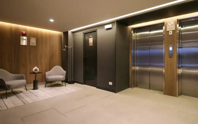 w Extraordinary 2BR With Balcony in Miraflores