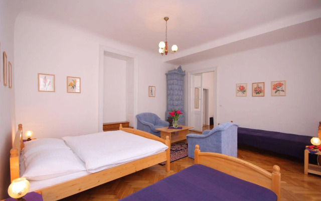 The Green Garland Pension