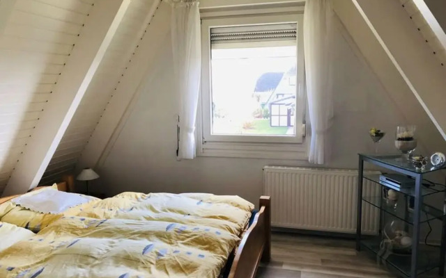 Frog Prince Modern Retreat