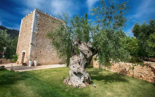 Hotel Torre Santamaria