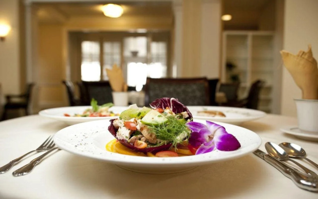 University of Virginia Inn at Darden