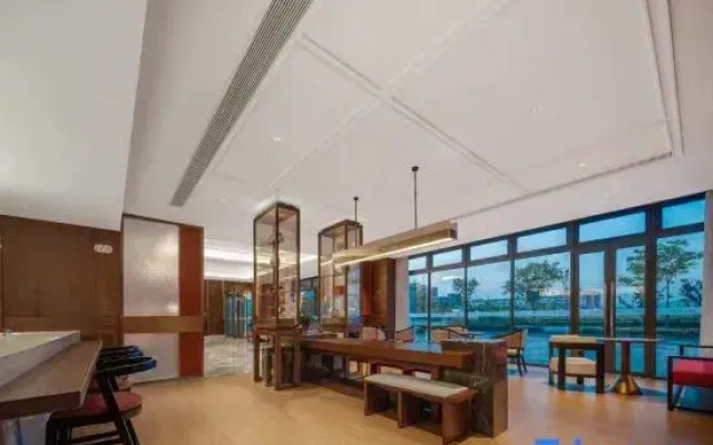 Huainan Shou Maison New Century Hotel