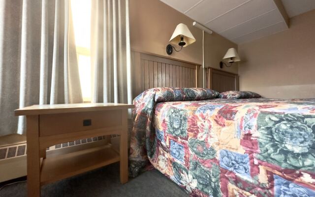 Capone's Hideaway Motel