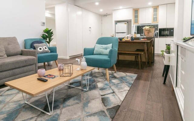 A19 Darling Harbour 2 BDR APT