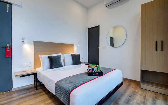 OYO Townhouse 059 Magarpatta