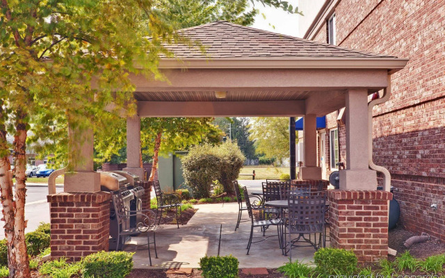 Candlewood Suites Indianapolis by IHG