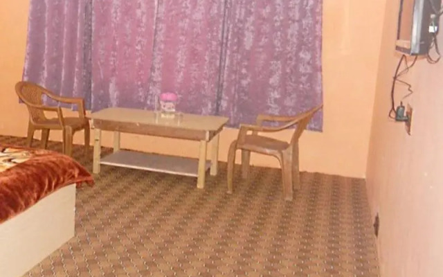 Apple Orchid Resort