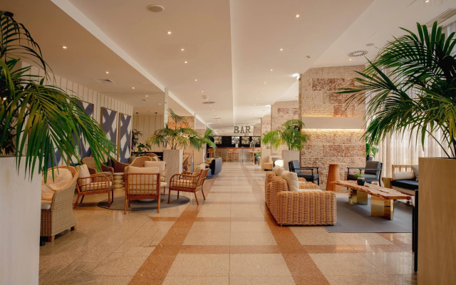 TRYP by Wyndham Lisboa Caparica Mar