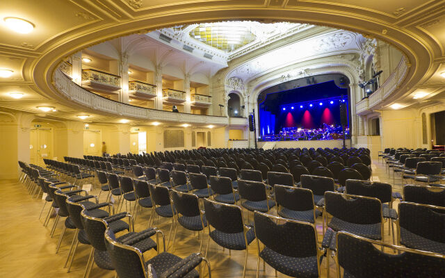 Grandhotel AMBASSADOR National House