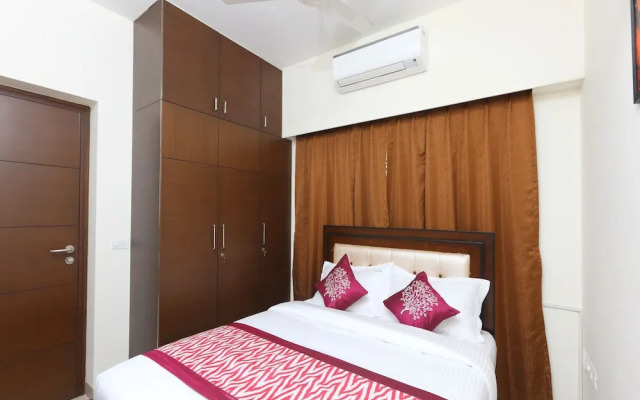 OYO 12368 Day Inn