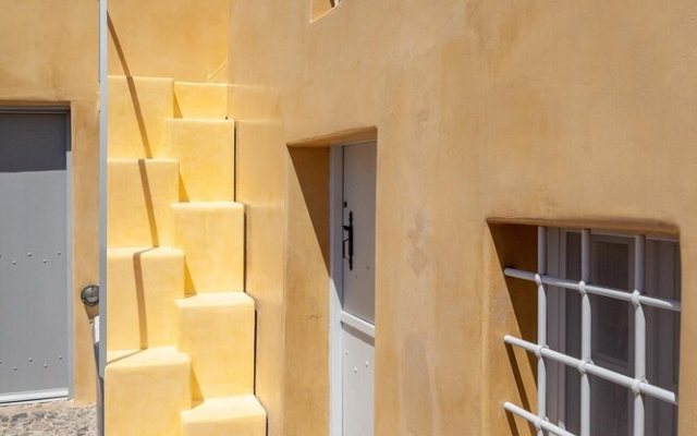 Nido House in Santorini