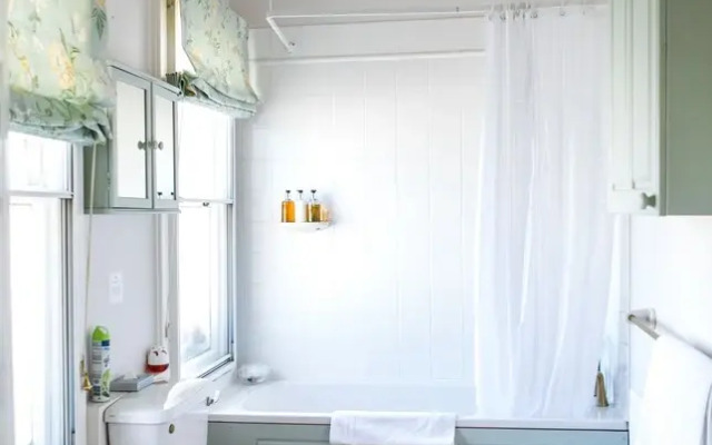The Brick House Bed  Breakfast