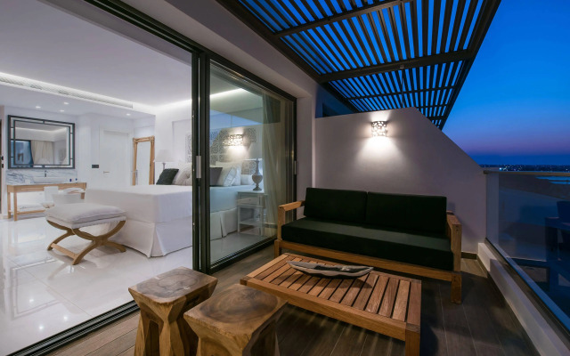 Abaton Island Resort & Spa