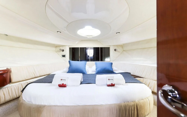 Lifestyle Yacht by Homing