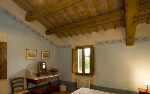 Ovello Farmhouse in a Splendid Position-ovello
