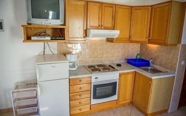 Apartments Zdravko