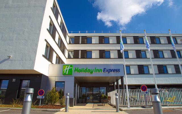 Holiday Inn Express Dijon, an IHG Hotel