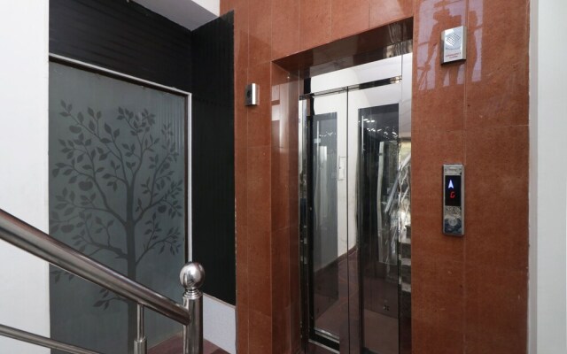 OYO 12750 Hotel Jalsa