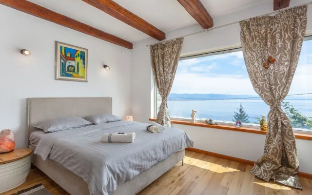 Villa Karla in Poljane