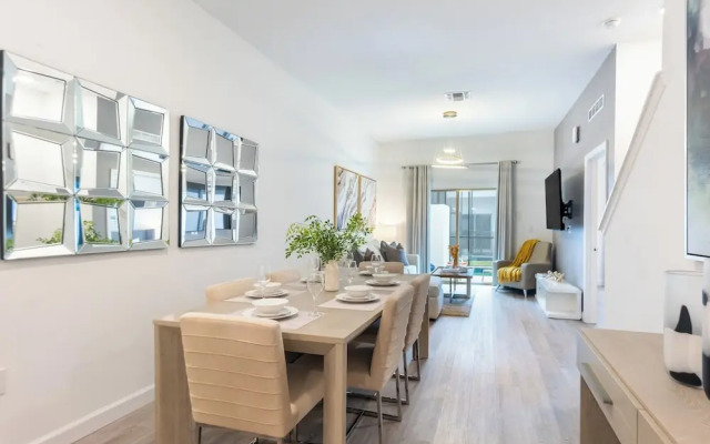 Whimsy by Avantstay Pool 30min to Disney