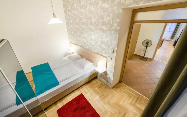 Mango Aparthotel