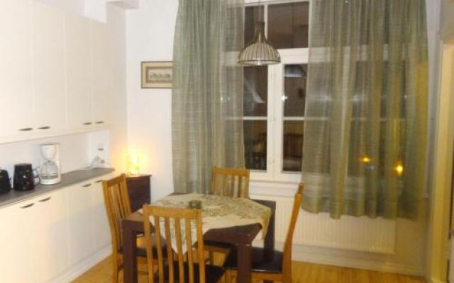 TurusenSaha Guesthouse