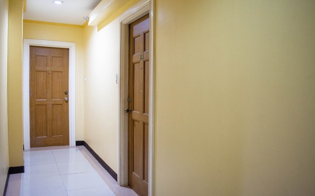 OYO 506 153 Executive Suites