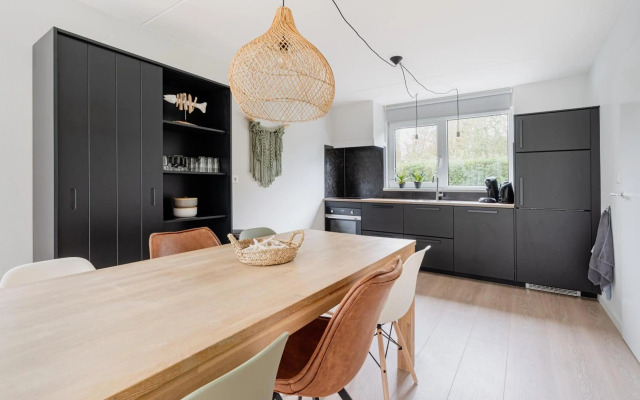 Sfeervol vakantiehuis dichtbij strand