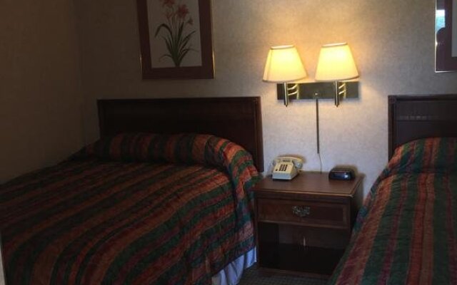 Kingston Inn & Suites