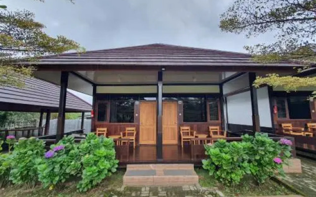 Nusantara Hotel Sembalun